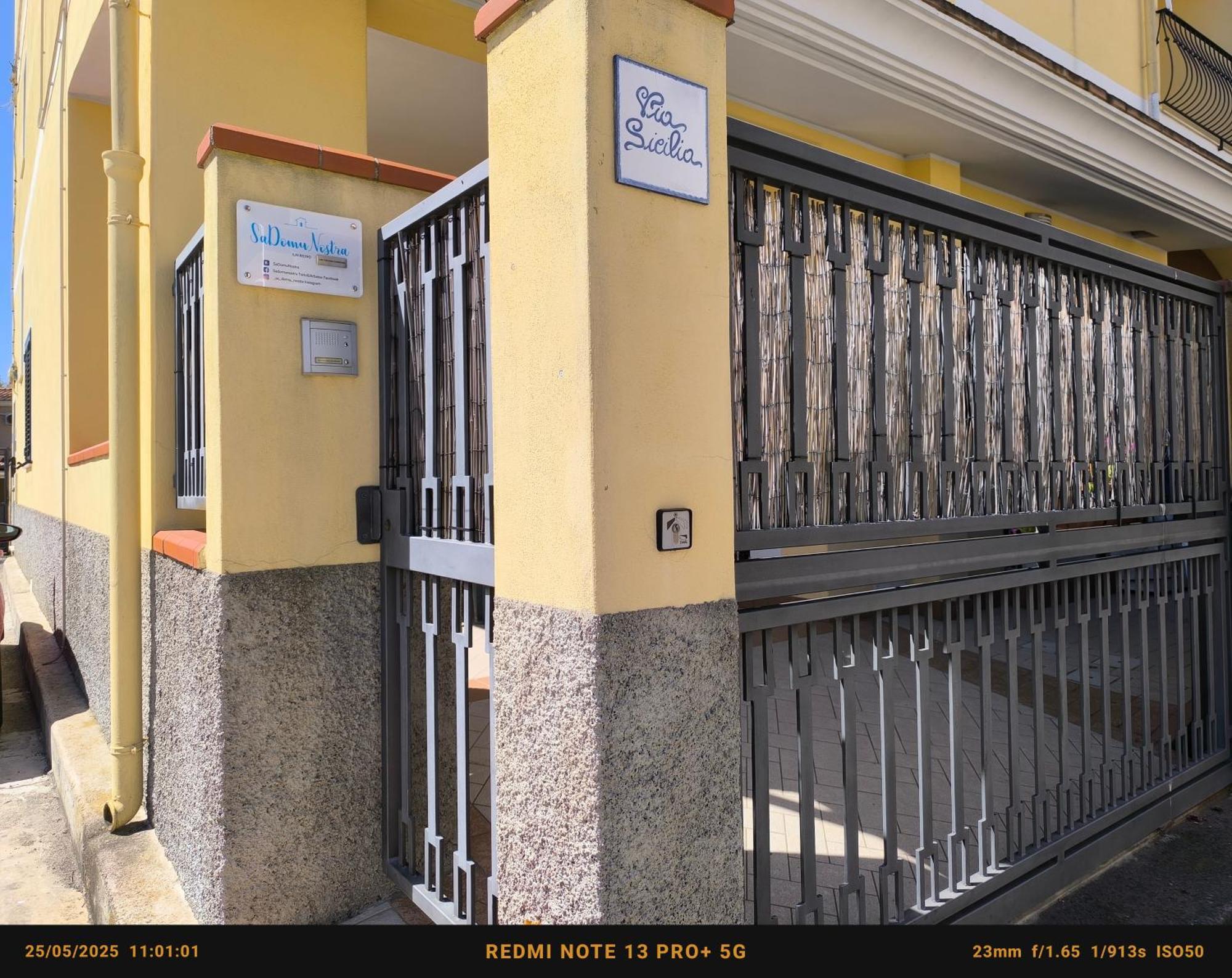 Sadomunostra Apartment ตอร์โตลี ภายนอก รูปภาพ